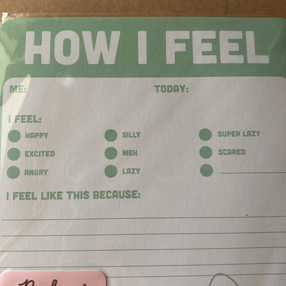 Pusheen Box Exclusive Notepad - Picture 3 of 5
